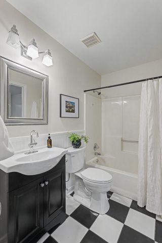 440 English Ivy Dr, Nashville, TN 37211
