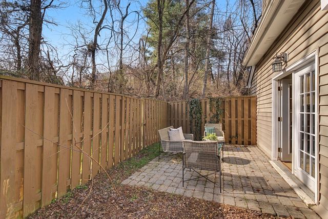 440 English Ivy Dr, Nashville, TN 37211