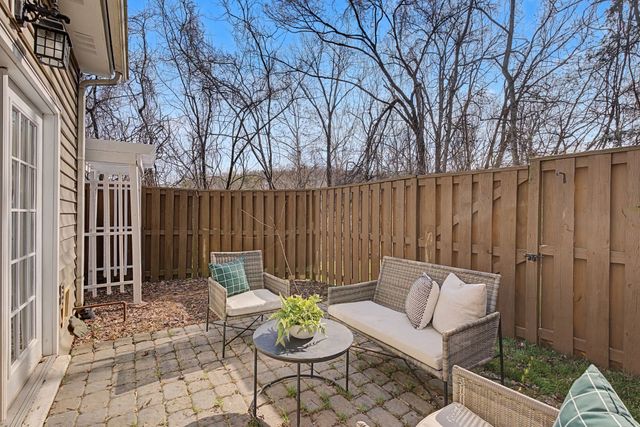 440 English Ivy Dr, Nashville, TN 37211