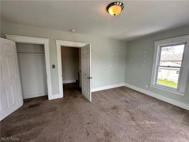 139 Scott Street NE, Warren, OH 44483