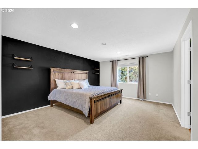 24969 PERKINS Rd, Veneta, OR 97487