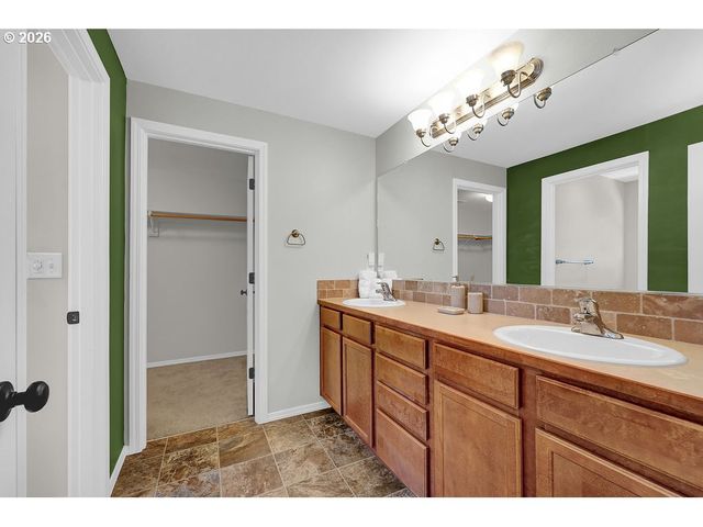 24969 PERKINS Rd, Veneta, OR 97487