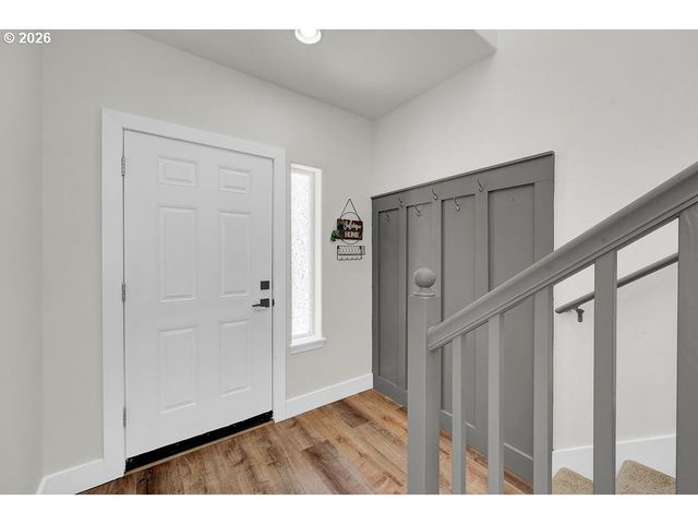 24969 PERKINS Rd, Veneta, OR 97487