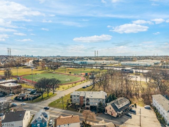 779 Riverside Ave 201, Lyndhurst Twp., NJ 07071