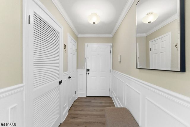 779 Riverside Ave 201, Lyndhurst Twp., NJ 07071