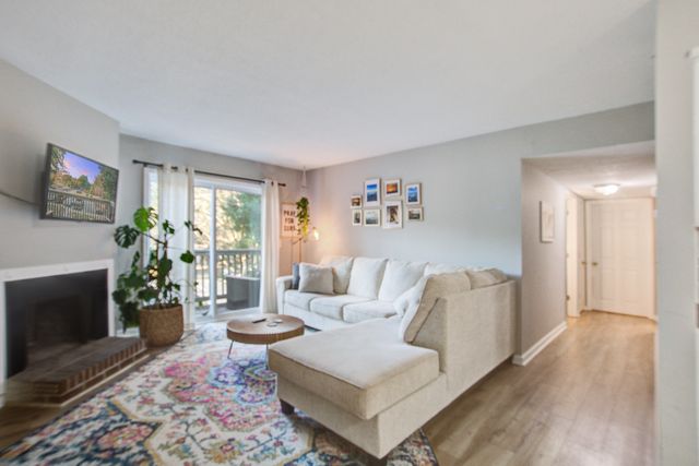 1402 Camp Road Apt 16f, Charleston, SC 29412