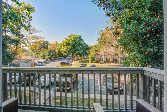 1402 Camp Road Apt 16f, Charleston, SC 29412