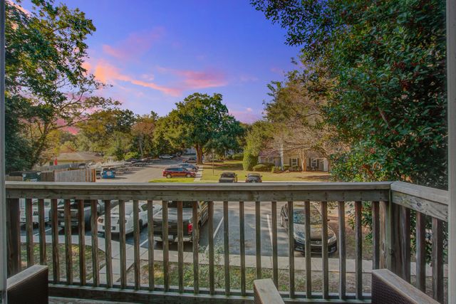 1402 Camp Road Apt 16f, Charleston, SC 29412