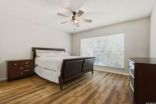 25107 Summit Cv, San Antonio, TX 78258