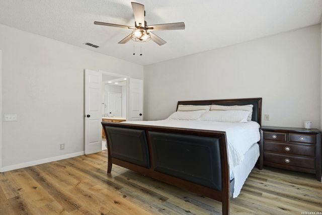 25107 Summit Cv, San Antonio, TX 78258