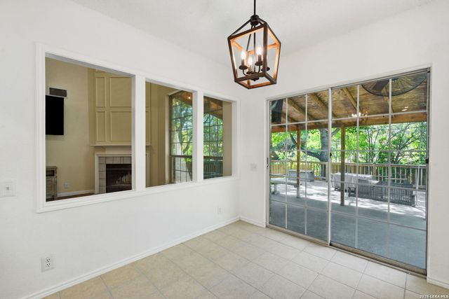 25107 Summit Cv, San Antonio, TX 78258
