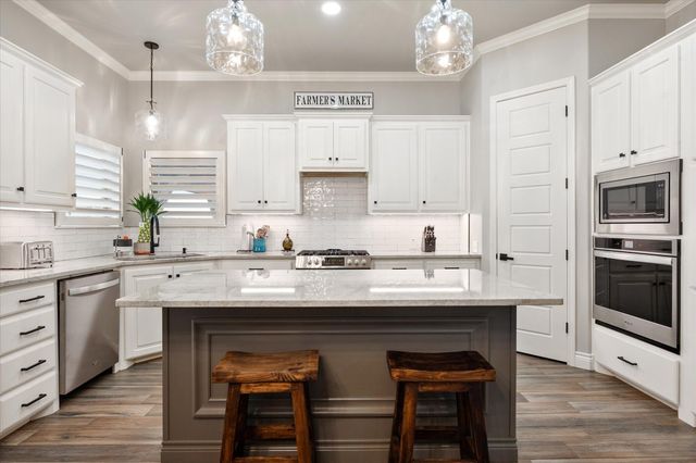 1105 Cotton Crk Road, New Home, TX 79383