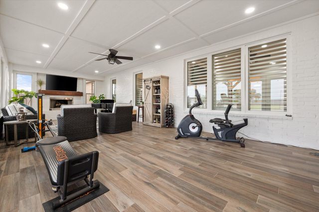 1105 Cotton Crk Road, New Home, TX 79383