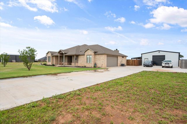 1105 Cotton Crk Road, New Home, TX 79383