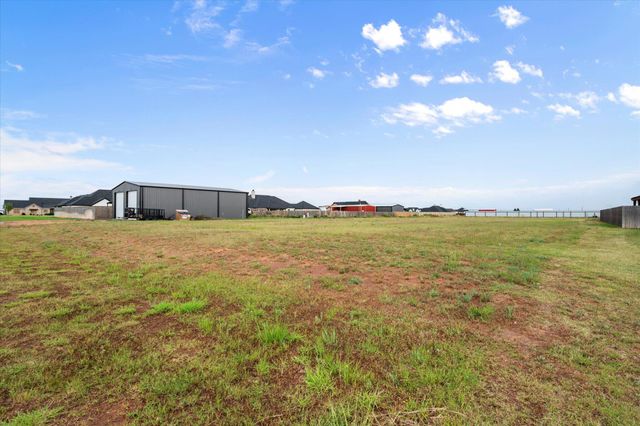 1105 Cotton Crk Road, New Home, TX 79383