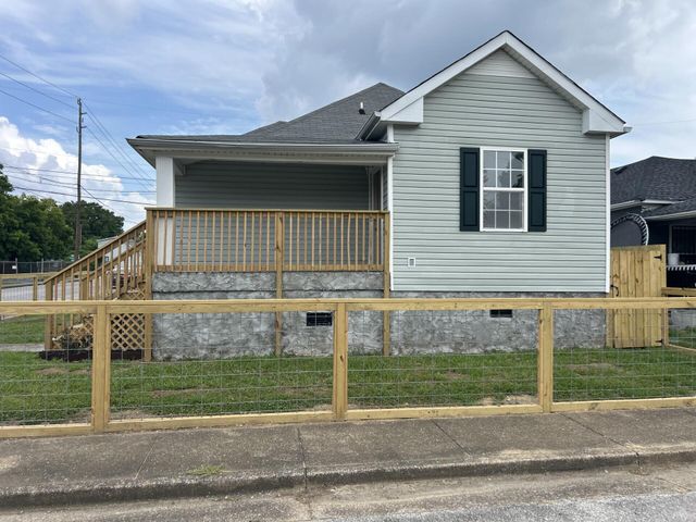 2001 Sharp Street, Chattanooga, TN 37404