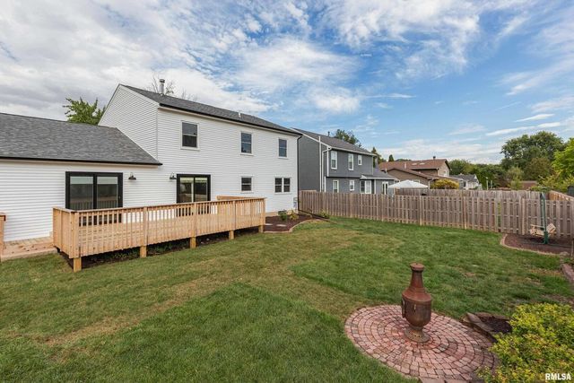 5306 16th Ave Avenue, Moline, IL 61265