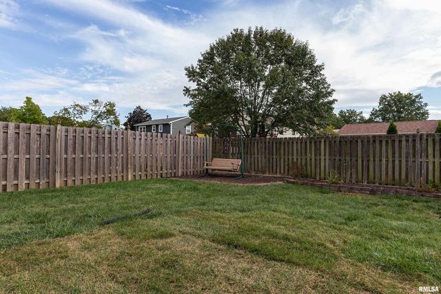 5306 16th Ave Avenue, Moline, IL 61265