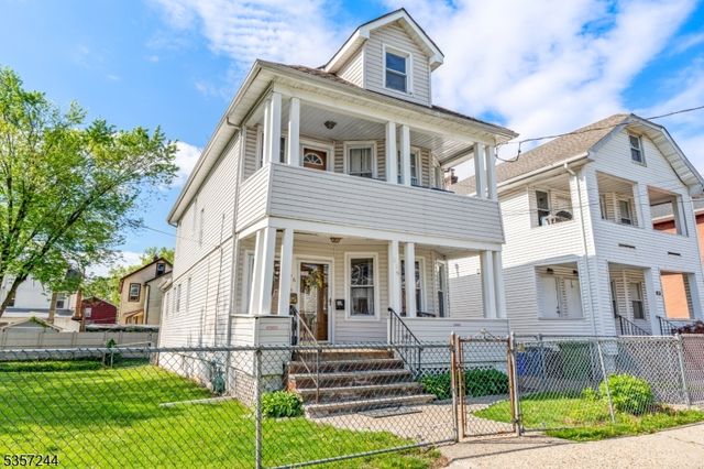 376 E 9Th Ave, Roselle Boro, NJ 07203