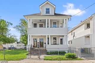 376 E 9Th Ave, Roselle Boro, NJ 07203