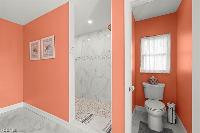 1238 Par View DR, Sanibel, FL 33957