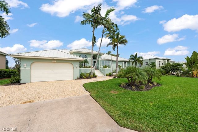 1238 Par View DR, Sanibel, FL 33957