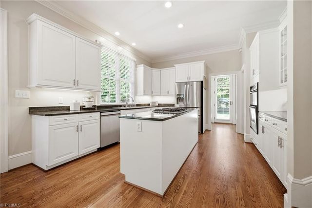 7203 Henson Farm Way, Summerfield, NC 27358