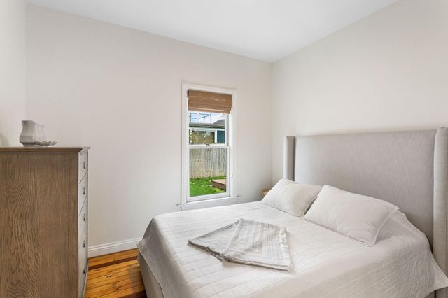 118 S Spring Street, Douglas Vllg, MI 49406