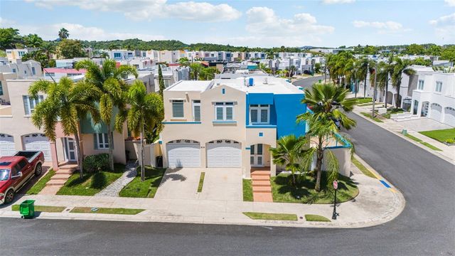 B9 CALLE GRANITO, Rio Grande, PR 00745