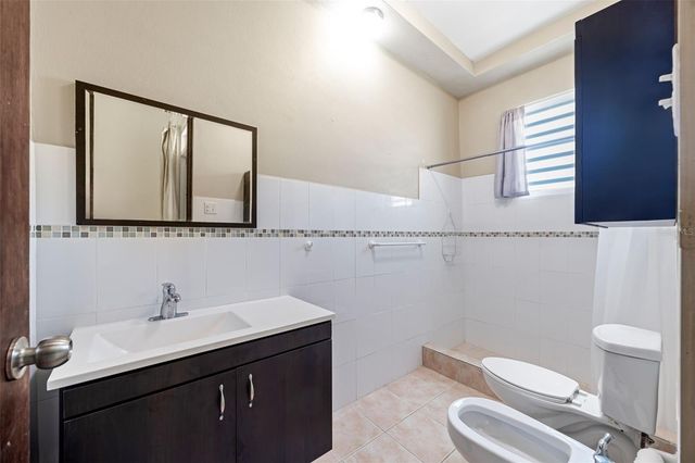 B9 CALLE GRANITO, Rio Grande, PR 00745