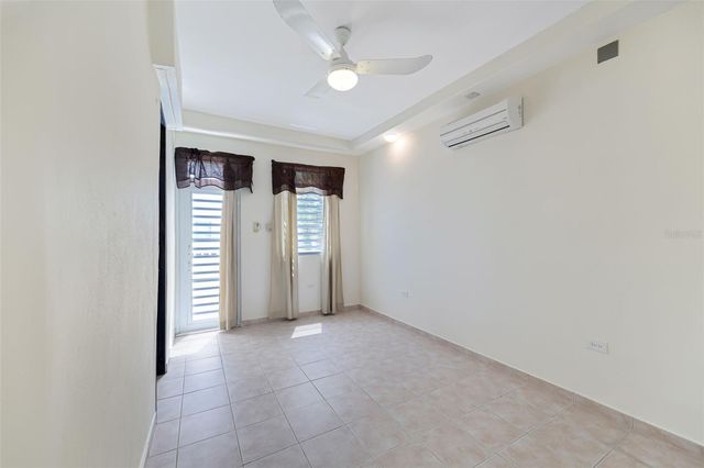 B9 CALLE GRANITO, Rio Grande, PR 00745