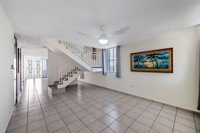 B9 CALLE GRANITO, Rio Grande, PR 00745