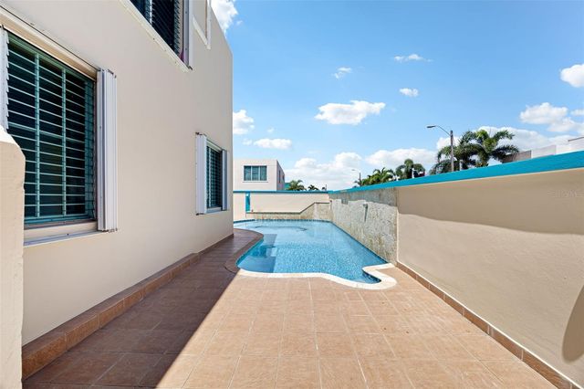 B9 CALLE GRANITO, Rio Grande, PR 00745