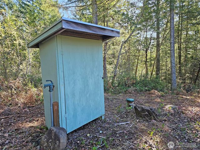 753 Jupiter Loop, Brinnon, WA 98320