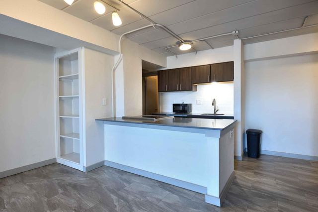 5400 Memorial Drive 405, Houston, TX 77007