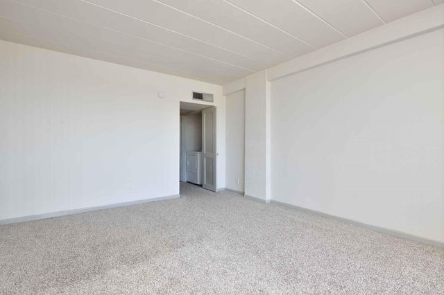 5400 Memorial Drive 405, Houston, TX 77007