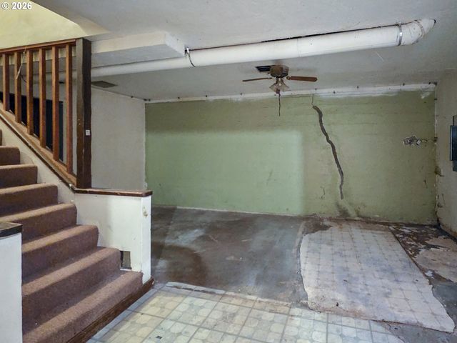 4410 Se ALDERCREST Rd, Milwaukie, OR 97222