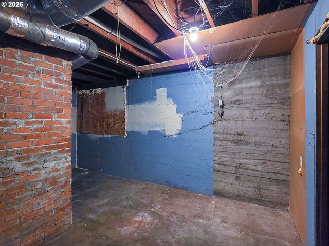 4410 Se ALDERCREST Rd, Milwaukie, OR 97222