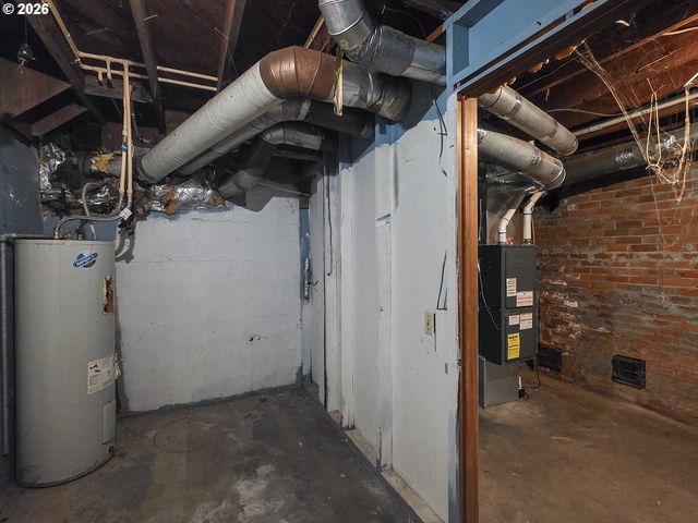 4410 Se ALDERCREST Rd, Milwaukie, OR 97222