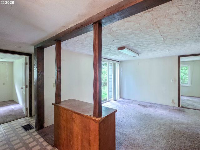 4410 Se ALDERCREST Rd, Milwaukie, OR 97222