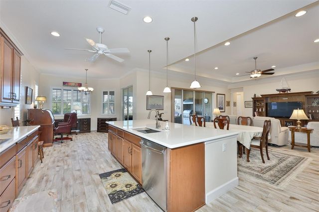 1731 PACIFIC DUNES DRIVE, Sun City Center, FL 33573