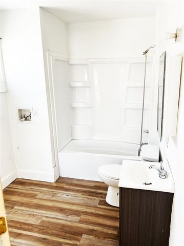 135 Mitchell Street, Jackson, MI 49203