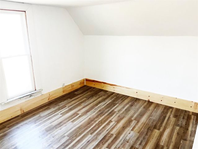 135 Mitchell Street, Jackson, MI 49203