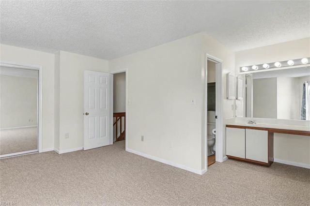 4658 Georgetown PL, Virginia Beach, VA 23455