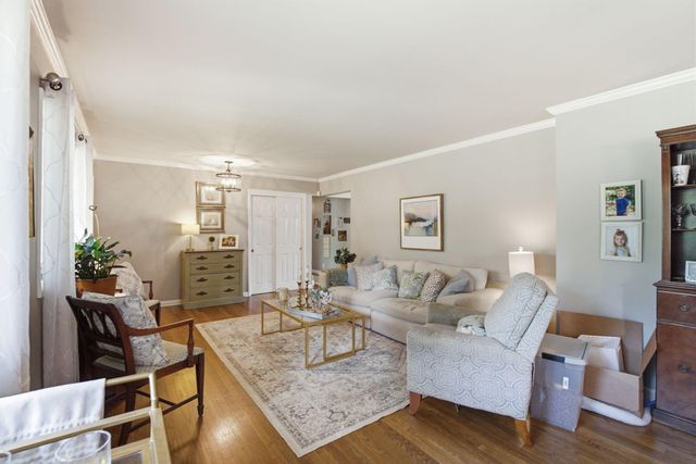 805 Hildeen Drive, Lexington, KY 40502