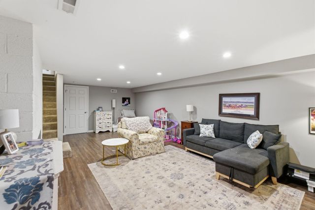 805 Hildeen Drive, Lexington, KY 40502