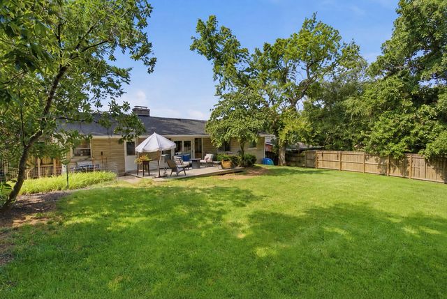 805 Hildeen Drive, Lexington, KY 40502