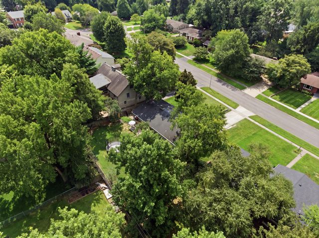 805 Hildeen Drive, Lexington, KY 40502