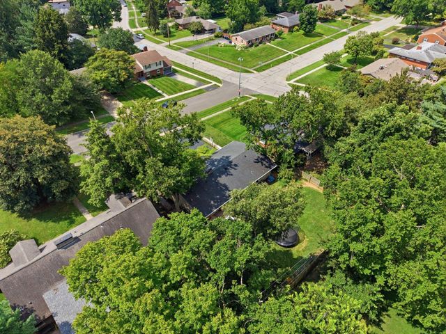 805 Hildeen Drive, Lexington, KY 40502