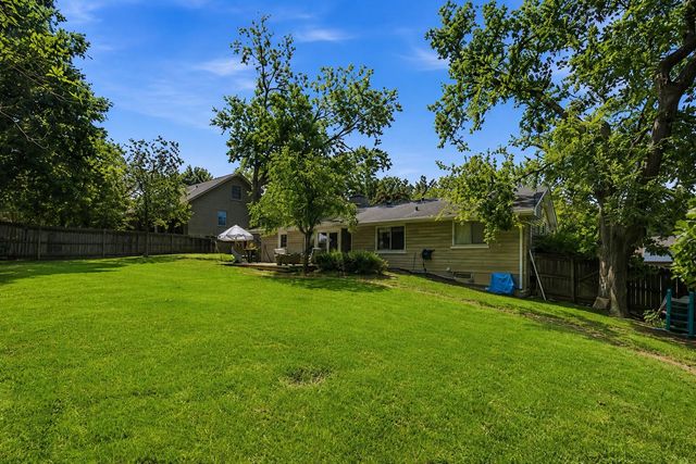 805 Hildeen Drive, Lexington, KY 40502